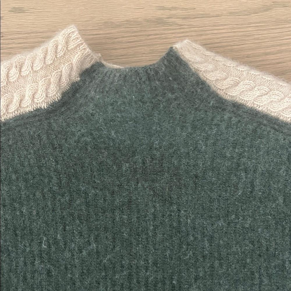 Seaspun Cashmere Sweater by Vineyard Vines | small - Picture 7 of 7